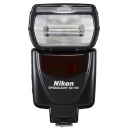 NIKON Lampa błyskowa SB-700
