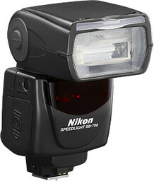 Nikon lampa SB-700