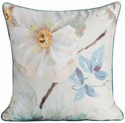 Poszewka welwetowa w kwiaty i liście obszyta lamówką