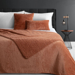 Narzuta futrzana ruda z ozdobnym obszyciem NOX-06