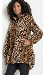 Płaszcz ze sztucznego futerka w cętki leoparda