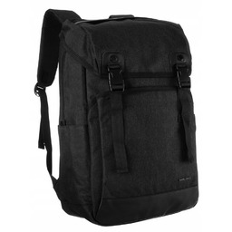 Duży plecak z miejscem na laptopa i portem