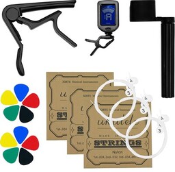 MUSICMATE Zestaw akcesoriów do ukulele MM-A80 UkulelePack
