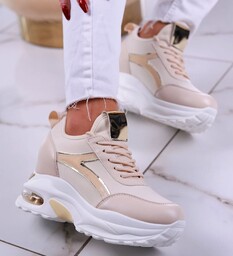Beżowe trampki sneakersy na niskim koturnie