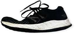 Sportowe buty męskie czarne New Balance 43