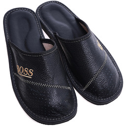 Skórzane kryte klapki domowe BOSS Czarne