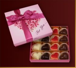 Bombonierka-z-pralinkami