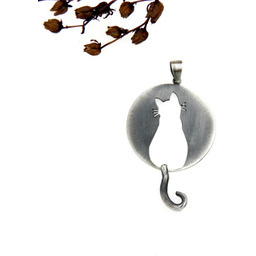 Kotek z ogonkiem - wisiorek srebrny