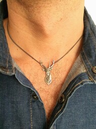 Wisiorek srebrny - Jeleń grafitowy