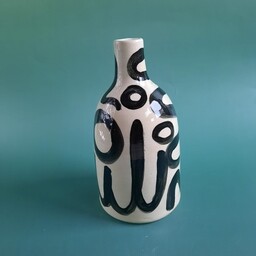 Pakamera Wazon butelka czarno białe esy floresy ręcznie