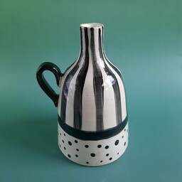 Pakamera Wazon butelka czarno białe paski kropki ręcznie
