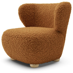 Skandynawski fotel do salonu Avis II na drewnianych