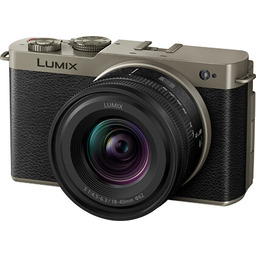Panasonic Bezlusterkowiec Lumix S9 + 18-40mm f/4.5-6.3 (Black