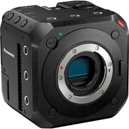 Panasonic AW-UB10 4K - cyfrowa kamera kinowa typu