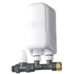 DAFI Przepływowy podgrzewacz wody 7.5 kW z przyłączem