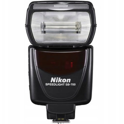 Lampa błyskowa Nikon SB-700 i-TTL Cls GN28