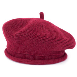 Beret Niebanalny
