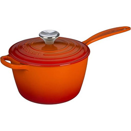 Le Creuset Signature żeliwny rondel z uchwytem odpornym
