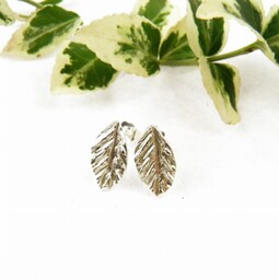 Mini listki jasne II - kolczyki srebrne