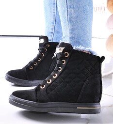 Czarne klasyczne sneakersy damskie na koturnie