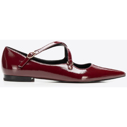 Baleriny z lakierowanej ekoskóry ze szpiczastym noskiem bordowe
