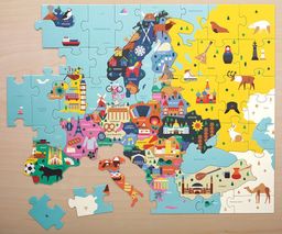 Tekturowe puzzle Mapa Europy z elementami w kształcie