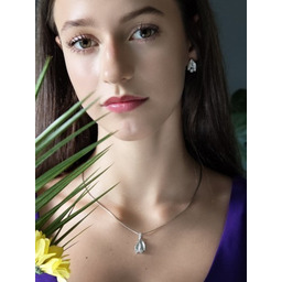 Iskrzące listki - kolczyki srebrne