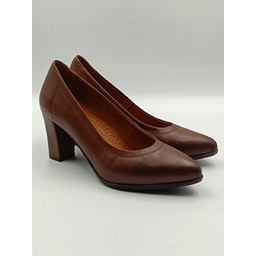 Klasyczne wyższe brązowe czółenka skórzane stylowe polska marka