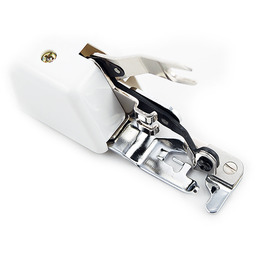 005- Stopka owerlokowa z obcinaczem Łucznik Singer