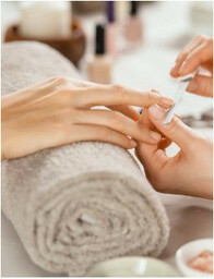Japoński manicure Tarnów