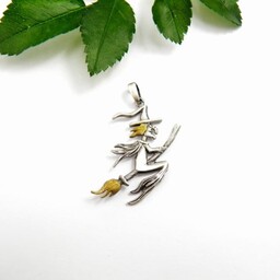 Wisiorek srebrny z Wiedźmą małą szarą