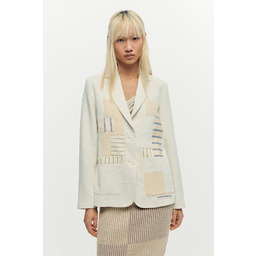 Biała marynarka patchwork