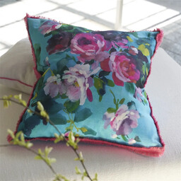 Designers Guild Poduszka dekoracyjna Bouquet De Roses Turquoise