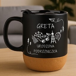 Kubek ceramiczny czarny z przykrywką dla podróżniczki