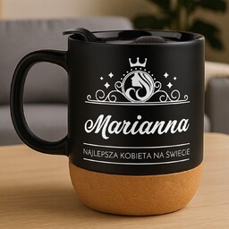 Kubek ceramiczny czarny z przykrywką dla niej