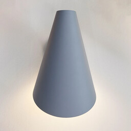 Lampa Ścienna Vibia, I.Cono, ściemnialny, niebieski, sypialnia, tworzywo