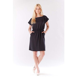 Czarna Sukienka z Gumkami w Talii z Kimonowym