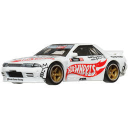Hot Wheels Kultowe Auta Nissan Skyline GTR Pandem