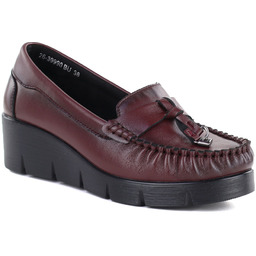 Skórzane półbuty mokasyny na koturnie bordowe Vinceza 39990