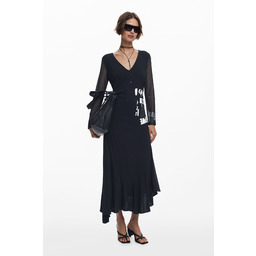 Marszczona sukienka gazetowa