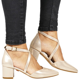 CZÓŁENKA NA NISKIM OBCASIE SERGIO LEONE 830 ZŁOTY