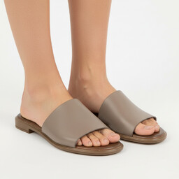 Armodo Klapki damskie, cholewka skóra naturalna fason wsuwany