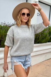 Sweter oversize z krótkim rękawem - szary One