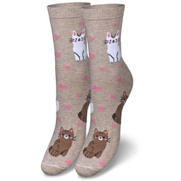 Skarpetki damskie z kotkami i serduszkami beżowe Milena