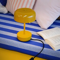 Dyberg Larsen Lampa stołowa Haipot, żółty / pomarańczowy,