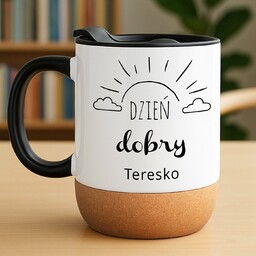 Kubek ceramiczny biały z przykrywką dla niej