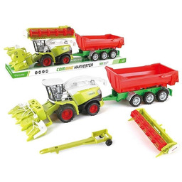 Kombajn z maszyną rolniczą napęd na koło