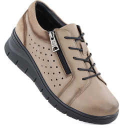 Skórzane półbuty damskie ażurowe na koturnie beżowe Vinceza