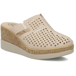 Skórzane klapki na kotunie zabudowane beżowe Filippo DK6818