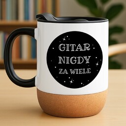 Kubek ceramiczny biały z przykrywką dla gitarzysty muzyka